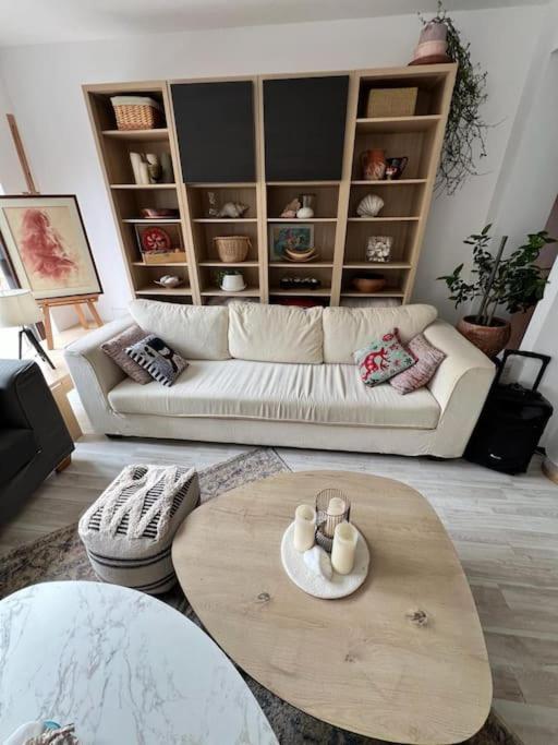 Kazanlak Large Guest House Apartment Near The Center With Full Kitchen & Dining Room, King Beds, Garden Patio, Free Parking & Self Check-In Exteriér fotografie