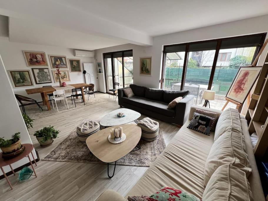 Kazanlak Large Guest House Apartment Near The Center With Full Kitchen & Dining Room, King Beds, Garden Patio, Free Parking & Self Check-In Exteriér fotografie